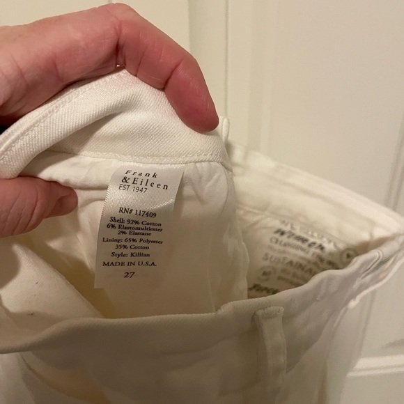 Frank & Eileen Killian Crop Flare Jeans in White high rise 
Like new size 27 - Picture 12 of 12